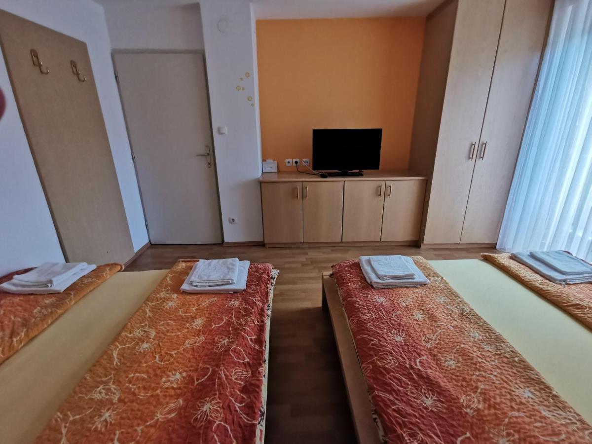 Apartments Henigman Бохин Екстериор снимка