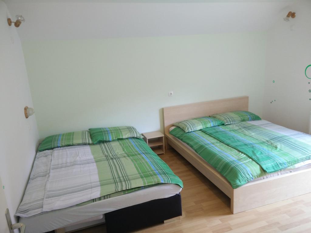 Apartments Henigman Бохин Екстериор снимка