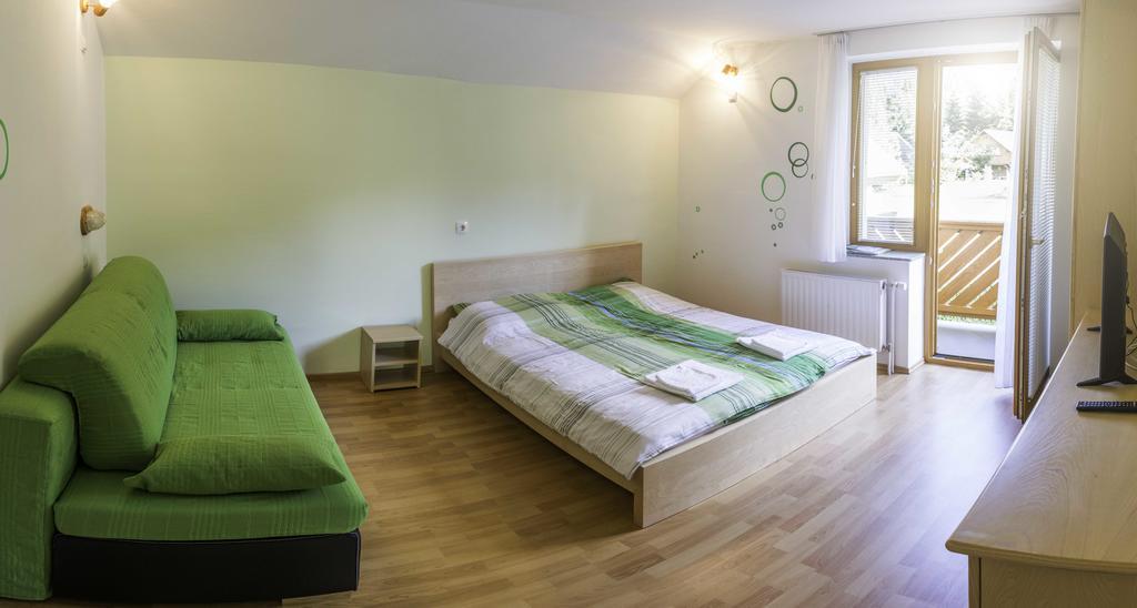 Apartments Henigman Бохин Екстериор снимка